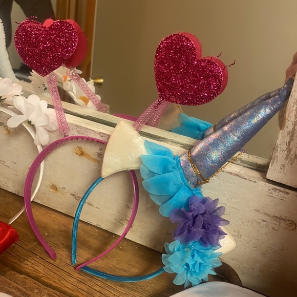 FREE!! w/ bundle over $20! Dress-Up Accessories (with Easter Bunny Ears!) - Picture 4 of 4